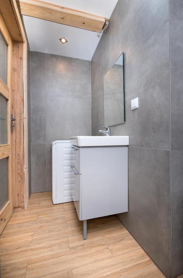 Apartament Nowy Swiat 1 グリヴィツェ エクステリア 写真
