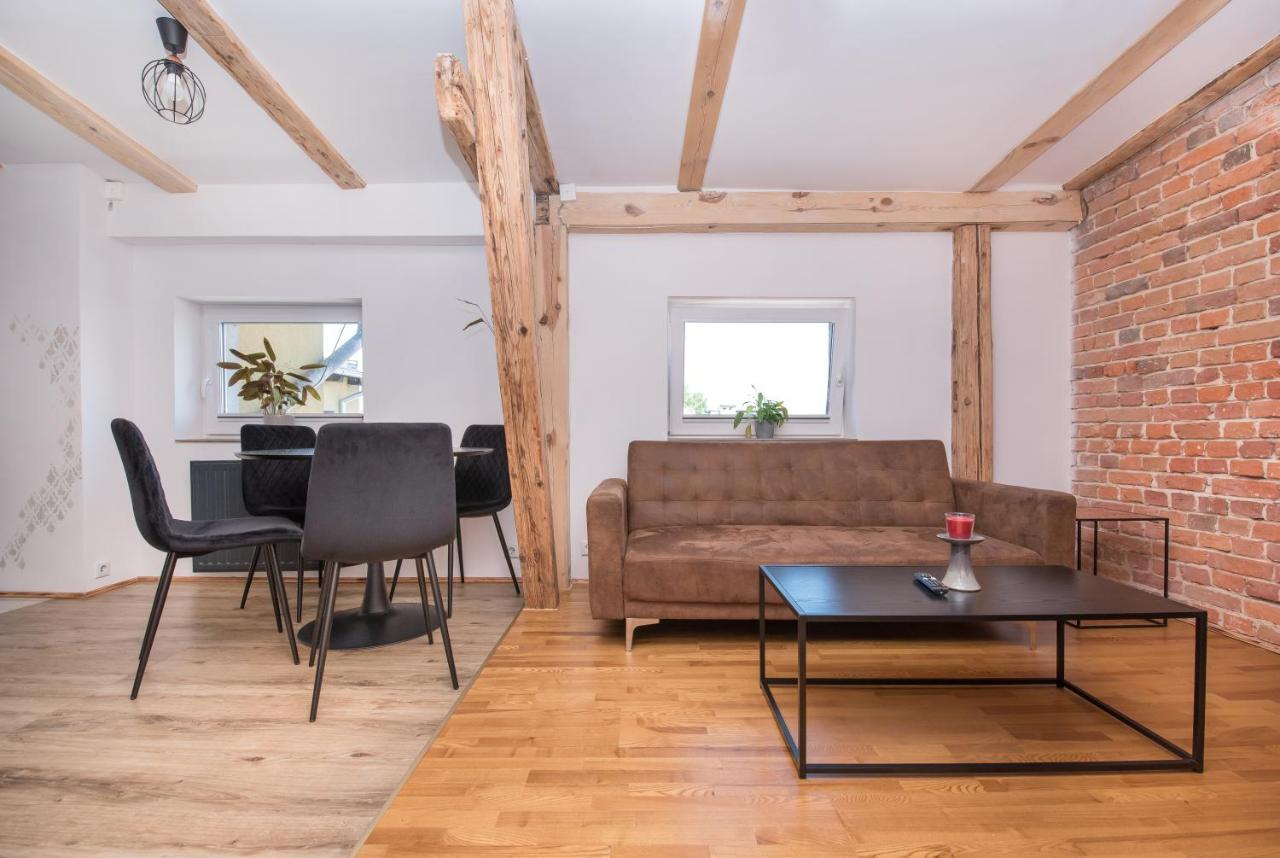 Apartament Nowy Swiat 1 グリヴィツェ エクステリア 写真