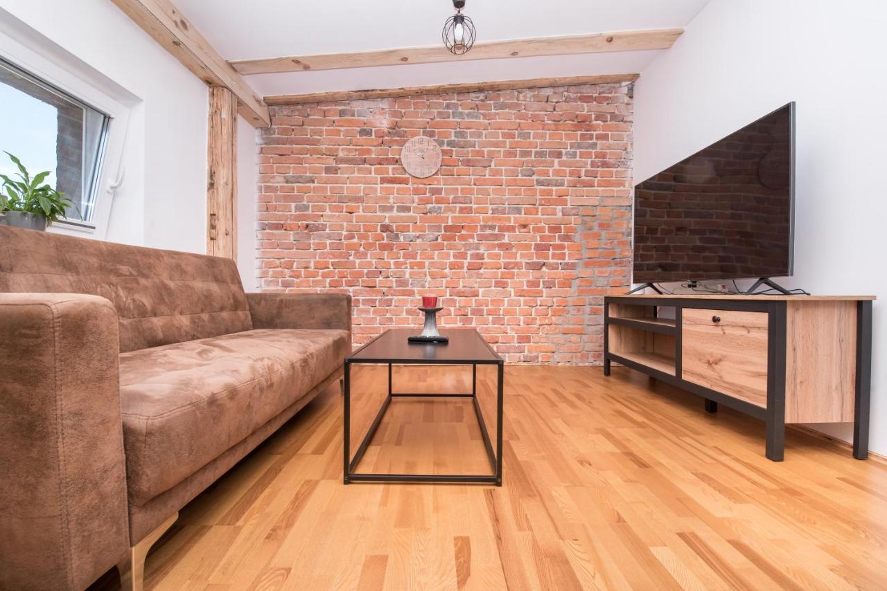 Apartament Nowy Swiat 1 グリヴィツェ エクステリア 写真